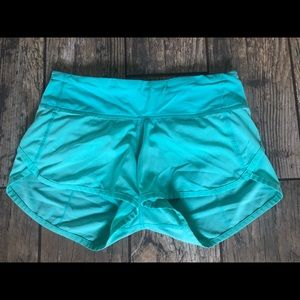 Lululemon Speed Short Sz 2 aqua ☀️